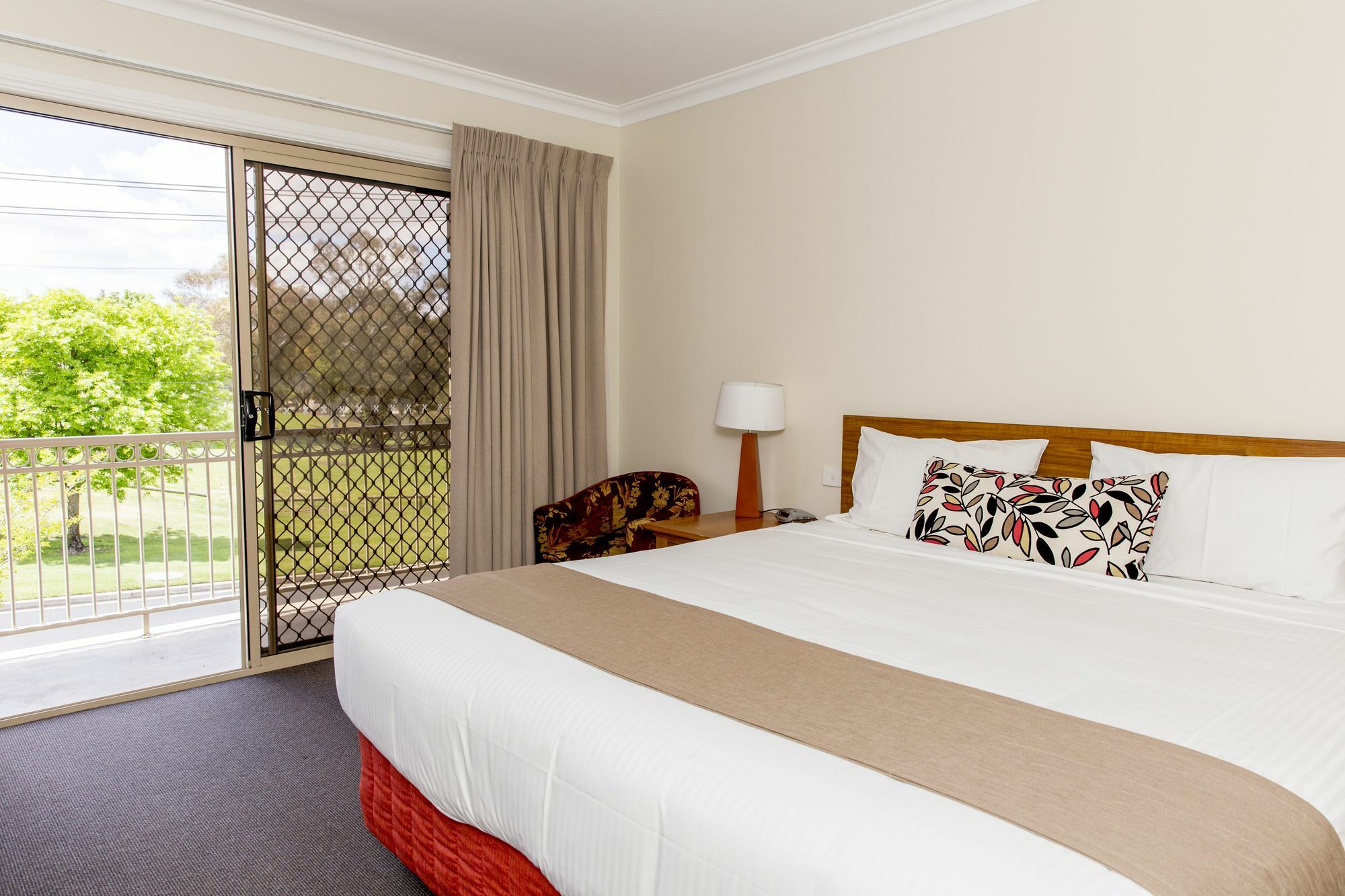 Charlotte Apartments Bathurst Luaran gambar